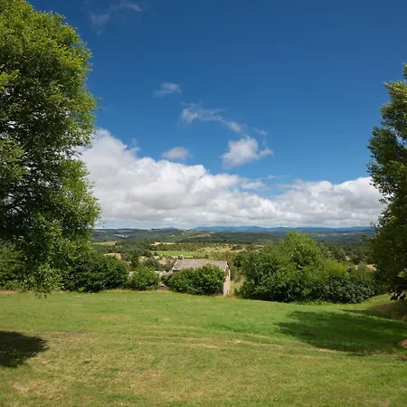 La Fontaine 2/3 Personnes Holiday home Saint-Pierre-des-Tripiers